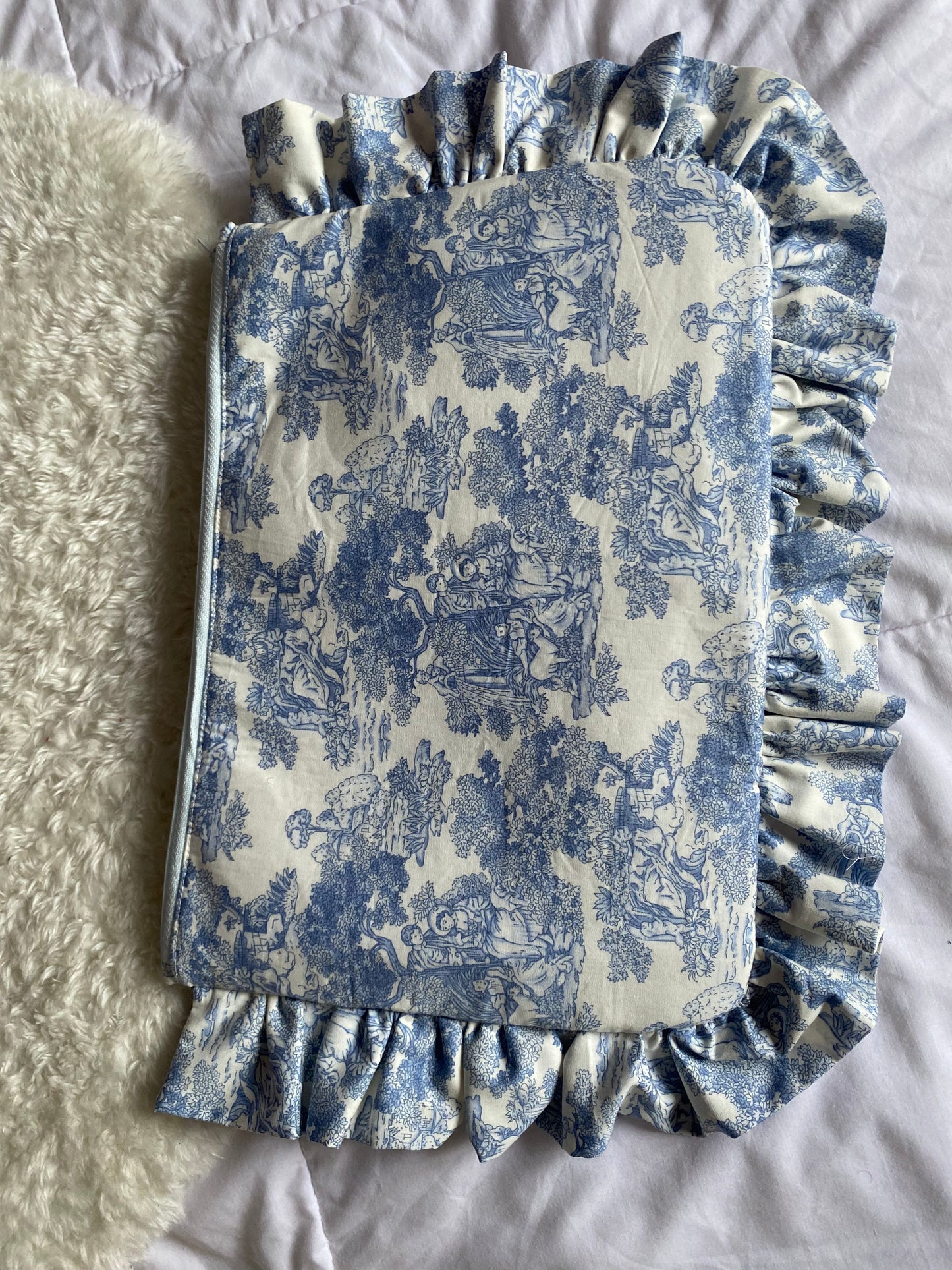 Ruffle Laptop Case- Toile de Jouy