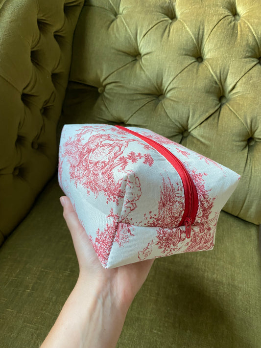 Large Beauty Pouch- Toile De Jouy