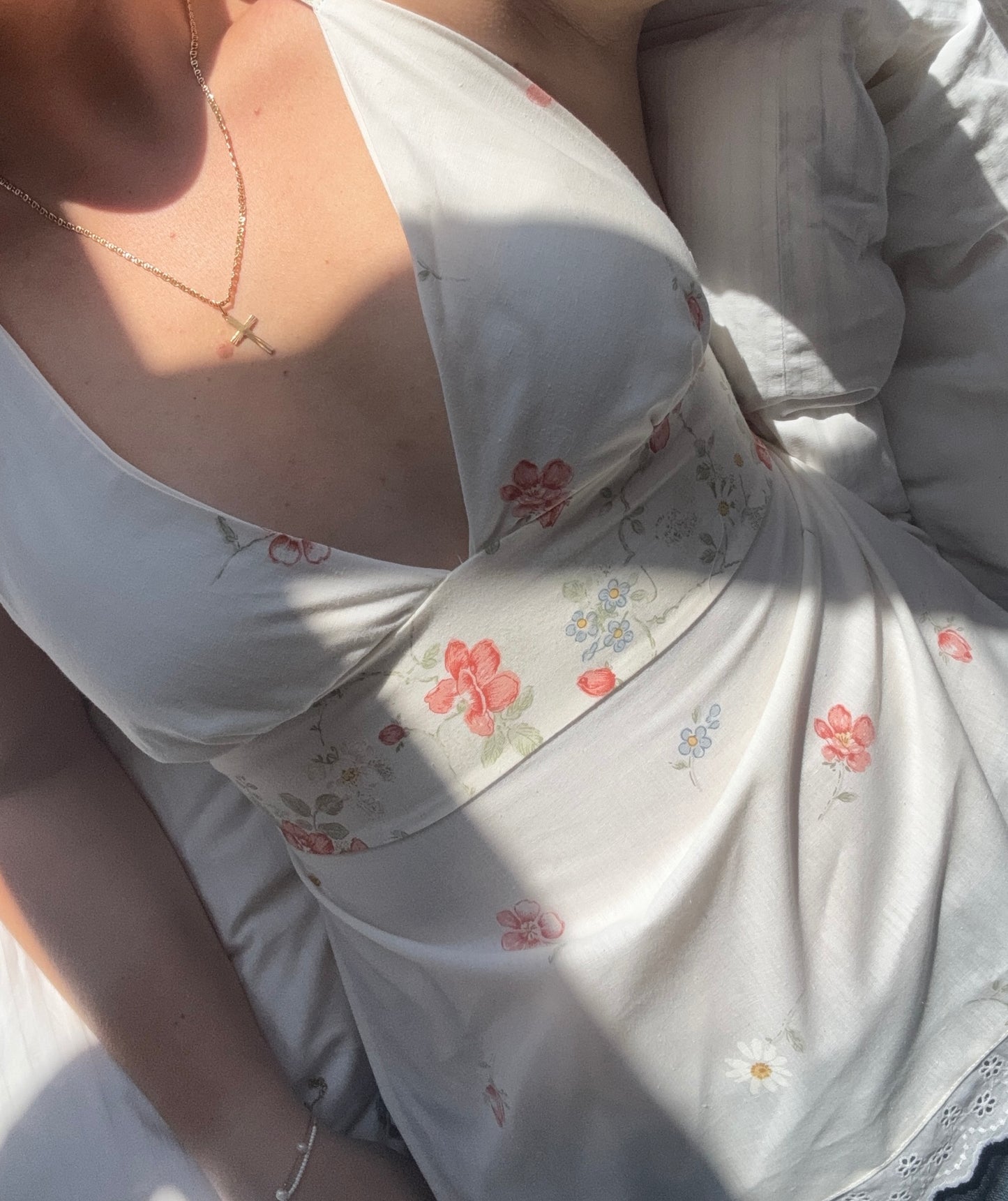 Halterneck Tie Up Top - Ditsy Floral