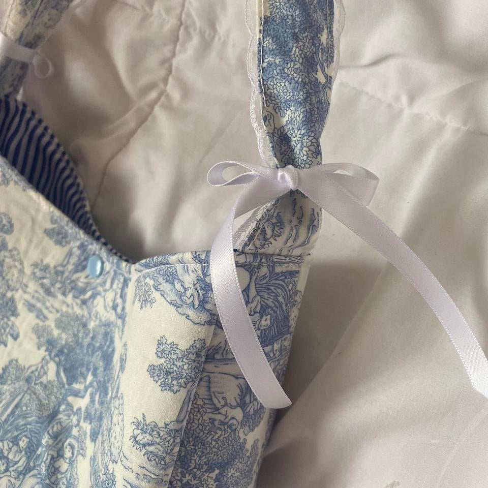 Shoulder Bag in Blue Toile de Jouy