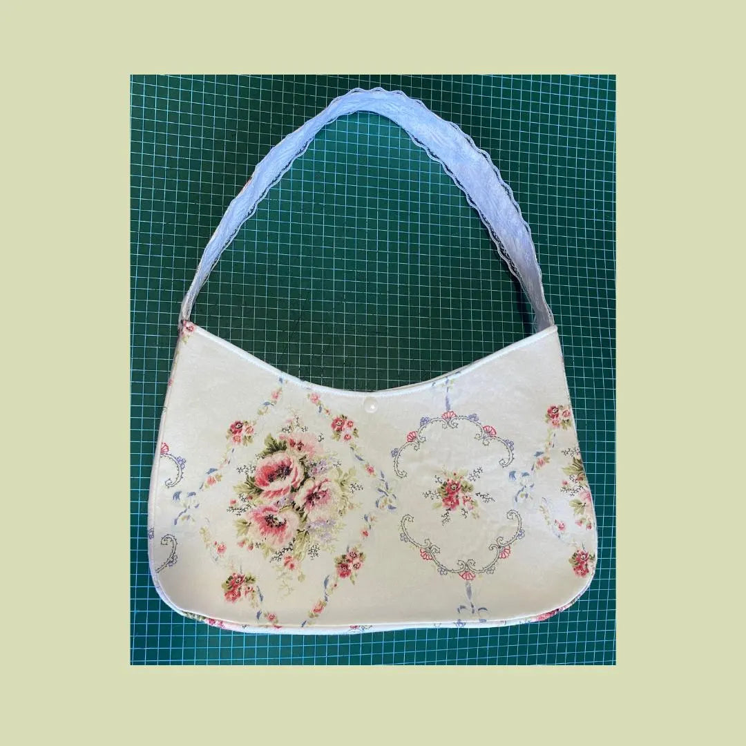 Beginner Friendly Shoulder Bag Sewing Pattern - PDF Download